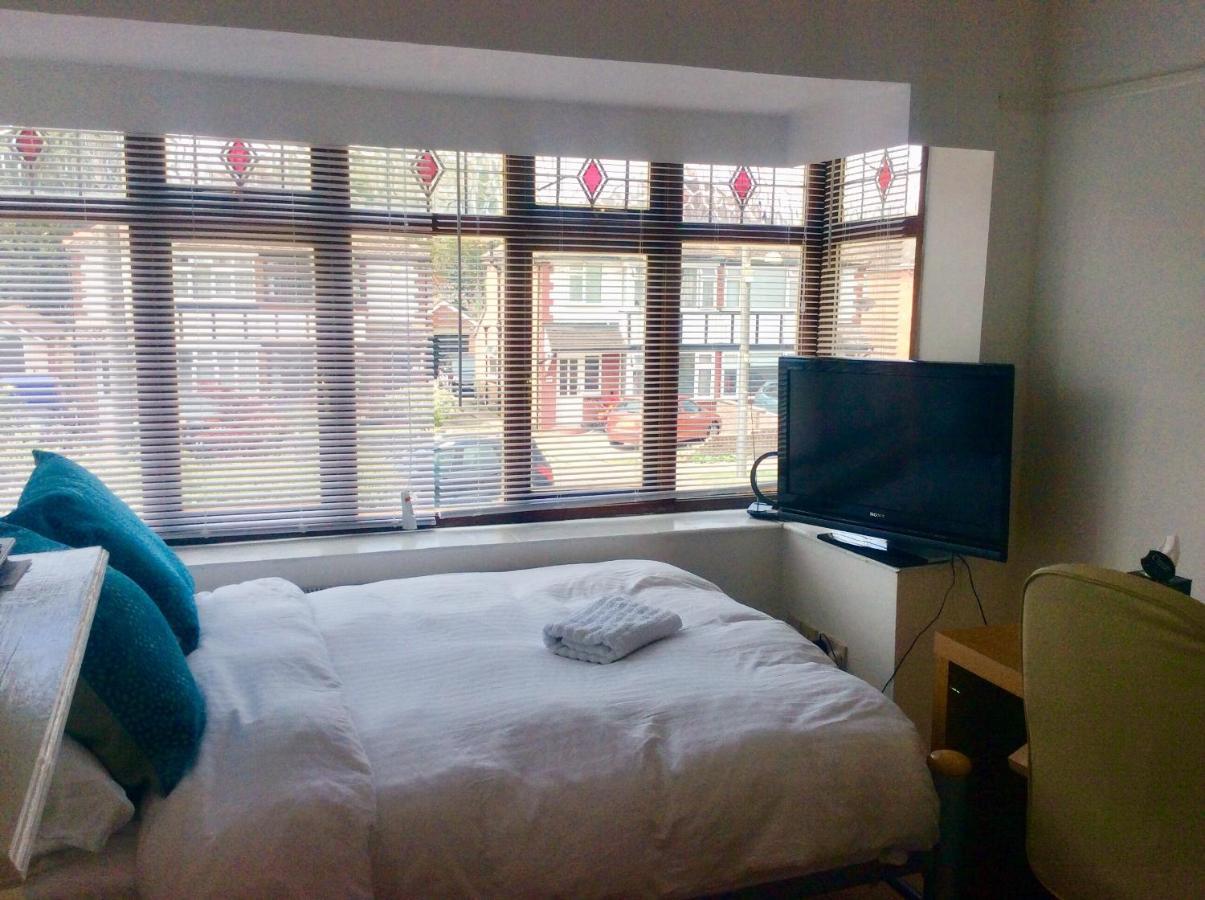 ディドコット Gateway House Bed & Breakfast エクステリア 写真
