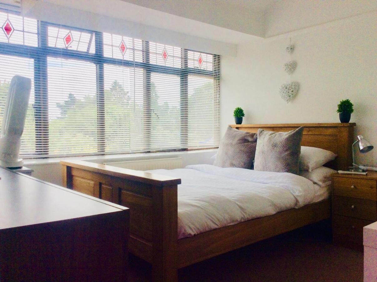 ディドコット Gateway House Bed & Breakfast エクステリア 写真