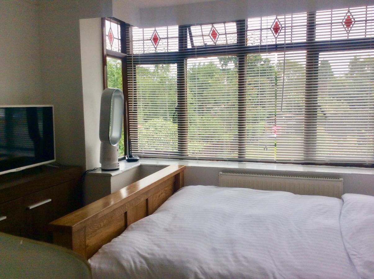 ディドコット Gateway House Bed & Breakfast エクステリア 写真