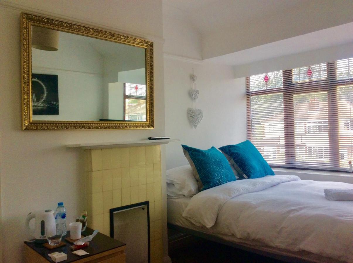 ディドコット Gateway House Bed & Breakfast エクステリア 写真